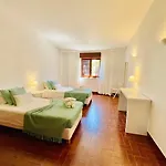 Casa Dos Trevos, 5 Bedroom With Pool فيلة لاغوس