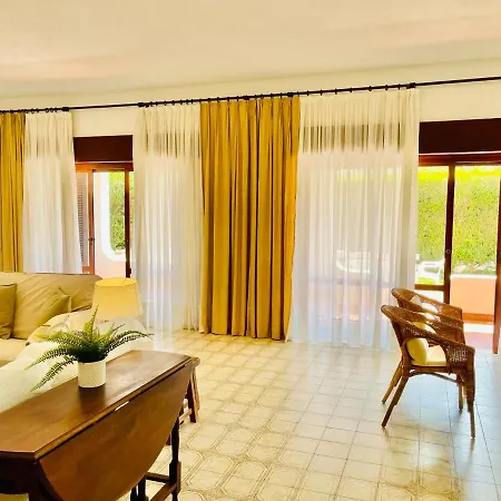 Casa Dos Trevos, 5 Bedroom With Pool * לאגוּ‏ש