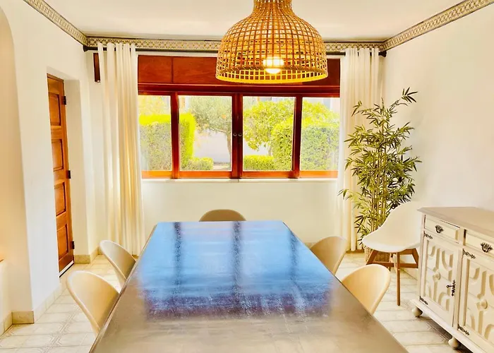 Casa Dos Trevos, 5 Bedroom With Pool Villa *