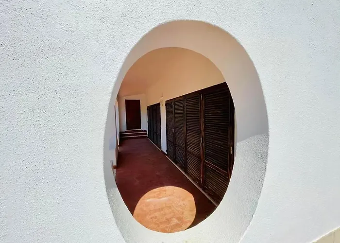 Casa Dos Trevos, 5 Bedroom With Pool Villa Lagos