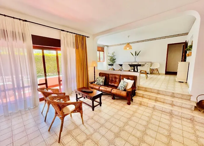 Casa Dos Trevos, 5 Bedroom With Pool * Lagos