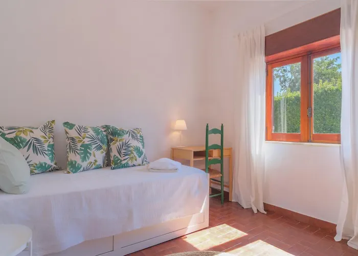 Casa Dos Trevos, 5 Bedroom With Pool * Lagos