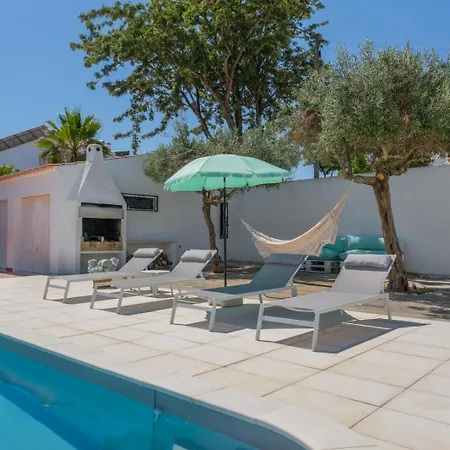 Villa Casa Dos Trevos, 5 Bedroom With Pool *