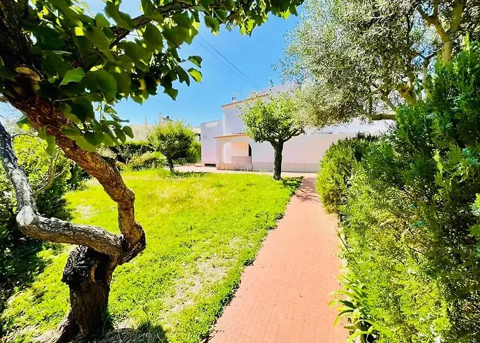 Casa Dos Trevos, 5 Bedroom With Pool * 拉哥斯