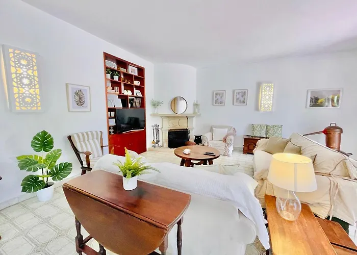 Casa Dos Trevos, 5 Bedroom With Pool *