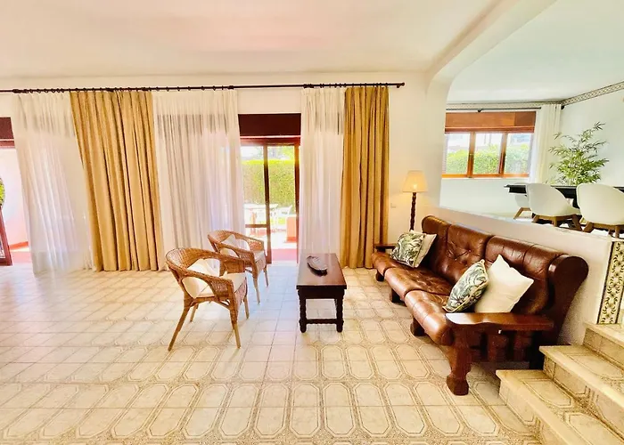 Casa Dos Trevos, 5 Bedroom With Pool * Lagos