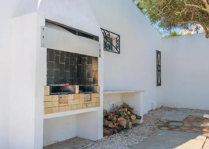 Casa Dos Trevos, 5 Bedroom With Pool Villa Lagos