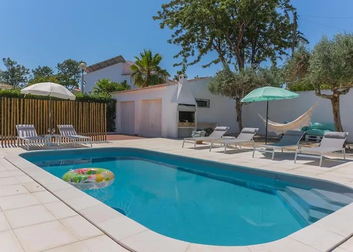 Casa Dos Trevos, 5 Bedroom With Pool Villa