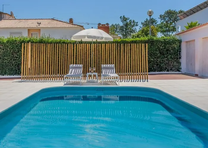 Casa Dos Trevos, 5 Bedroom With Pool Lagos