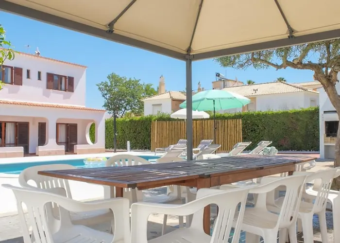 Casa Dos Trevos, 5 Bedroom With Pool 别墅