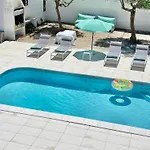 Casa Dos Trevos, 5 Bedroom With Pool * לאגוּ‏ש