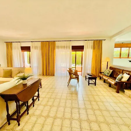 Casa Dos Trevos, 5 Bedroom With Pool Вилла *