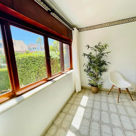 Casa Dos Trevos, 5 Bedroom With Pool * Лагуш