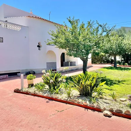 Casa Dos Trevos, 5 Bedroom With Pool Вилла