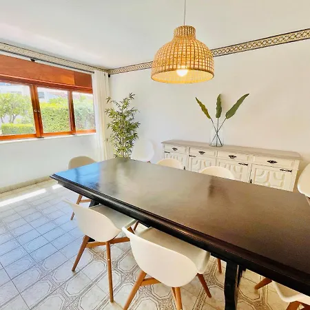 Casa Dos Trevos, 5 Bedroom With Pool Вилла Лагуш