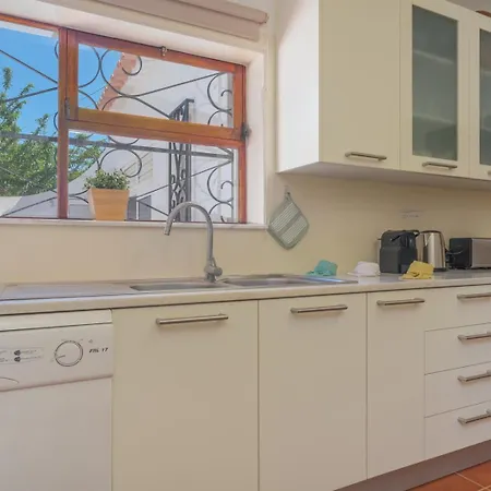Casa Dos Trevos, 5 Bedroom With Pool * Lagos
