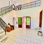Casa Dos Trevos, 5 Bedroom With Pool Villa Lagos